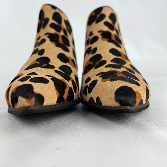 Cole Haan Womens Hara Jaguar Print Haircalf Chelsea Ankle Boots Low Heel size 7B - Picture 5 of 16